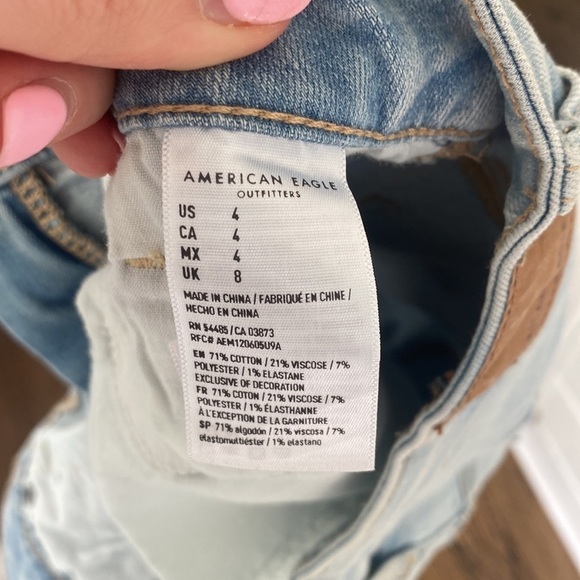 American Eagle | Faded Light Denim Shorts with Distressing | Excellent Condition - Picture 6 of 7
